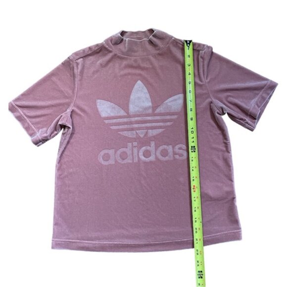 Adidas velvet material top size Large - Picture 7 of 11
